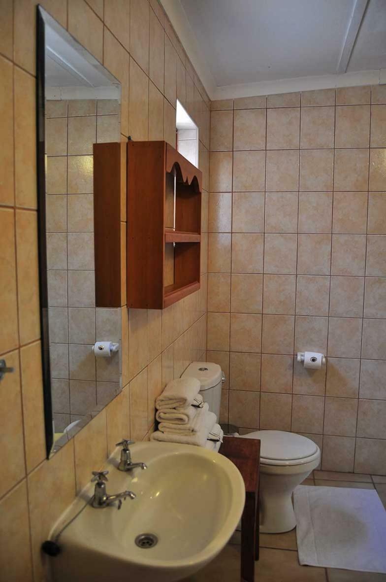 Obelix Guesthouse Lüderitz Exteriör bild